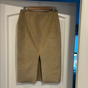 Elegant Tan Pencil Skirt